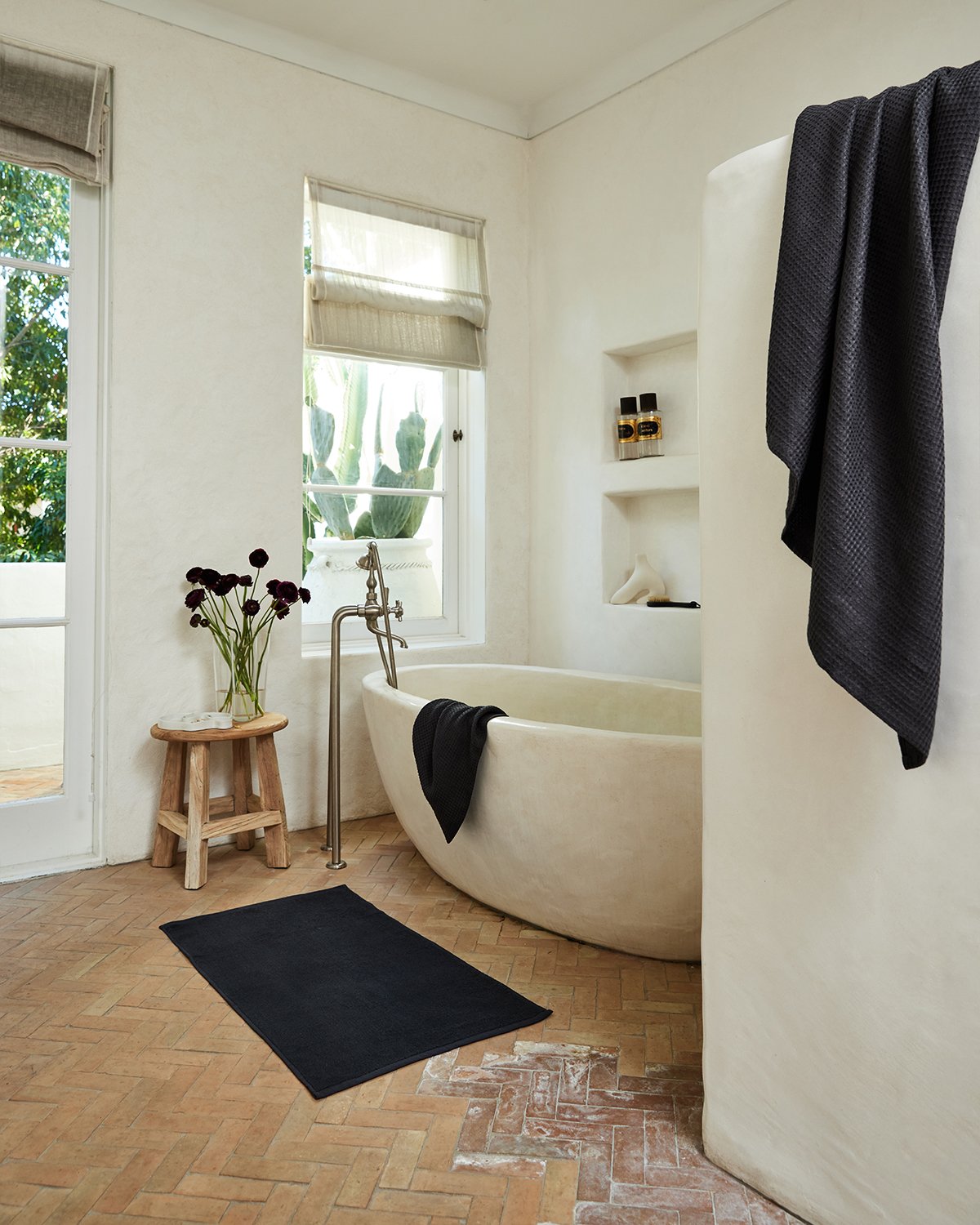 Charcoal 100% French Flax Linen Waffle Bath Mat
