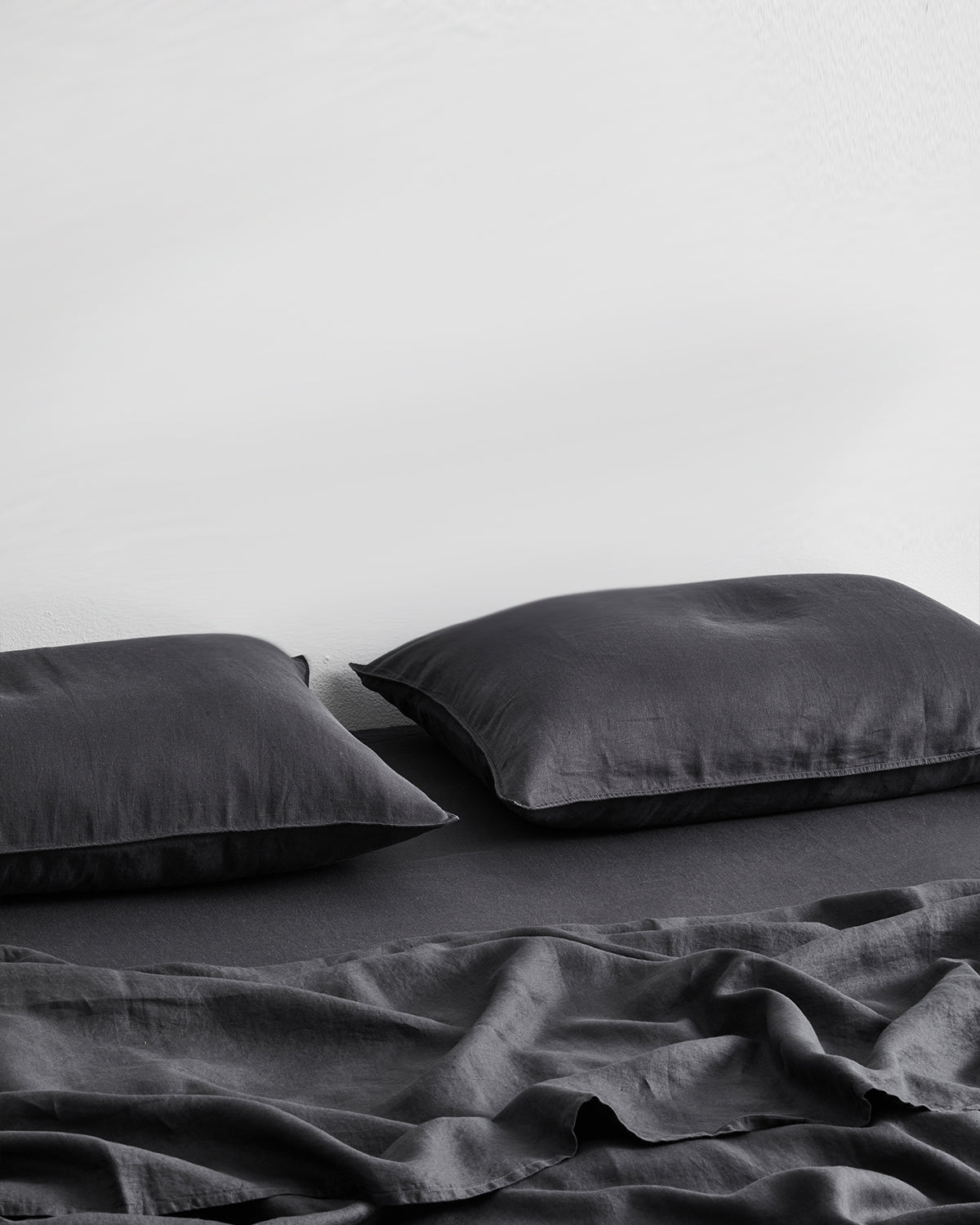 Charcoal 100% French Flax Linen Fitted Sheet