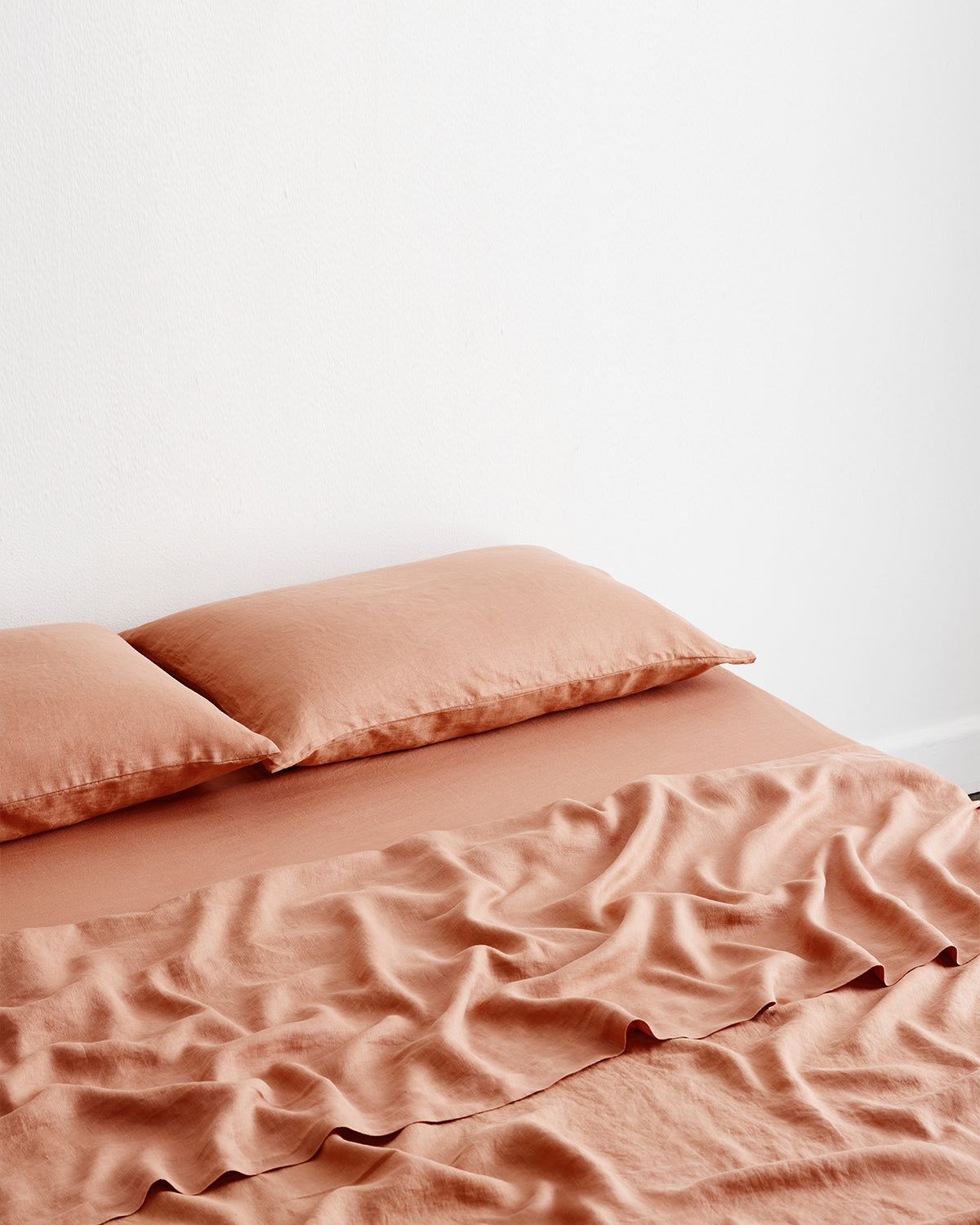 Hazelnut 100% French Flax Linen Fitted Sheet