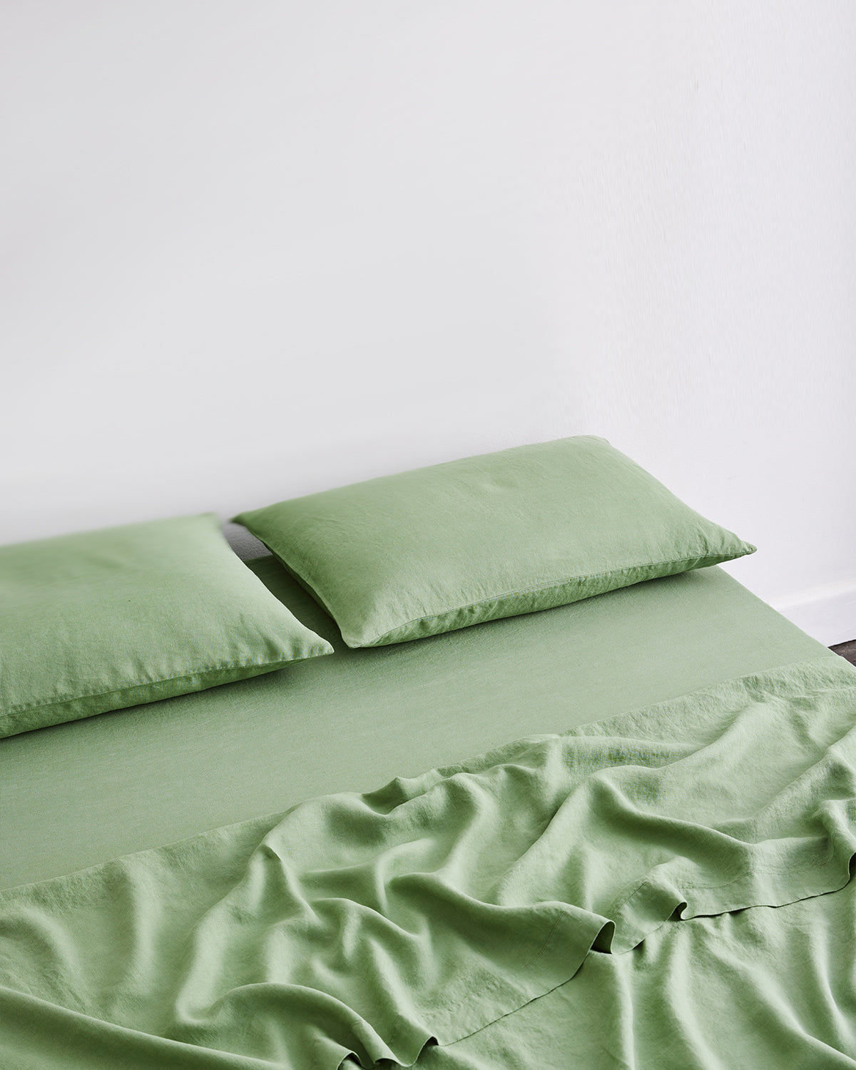 Pistachio 100% French Flax Linen Fitted Sheet