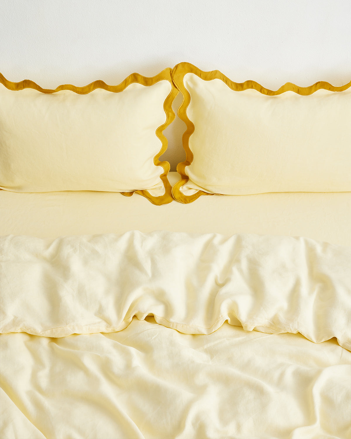 Limoncello & Turmeric 100% French Flax Linen Scalloped Pillowcases (Set of Two)